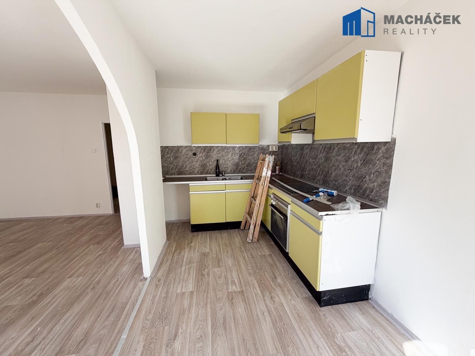 3+1, Dukelských hrdinů  , Krupka Maršov, 72 m² - 2