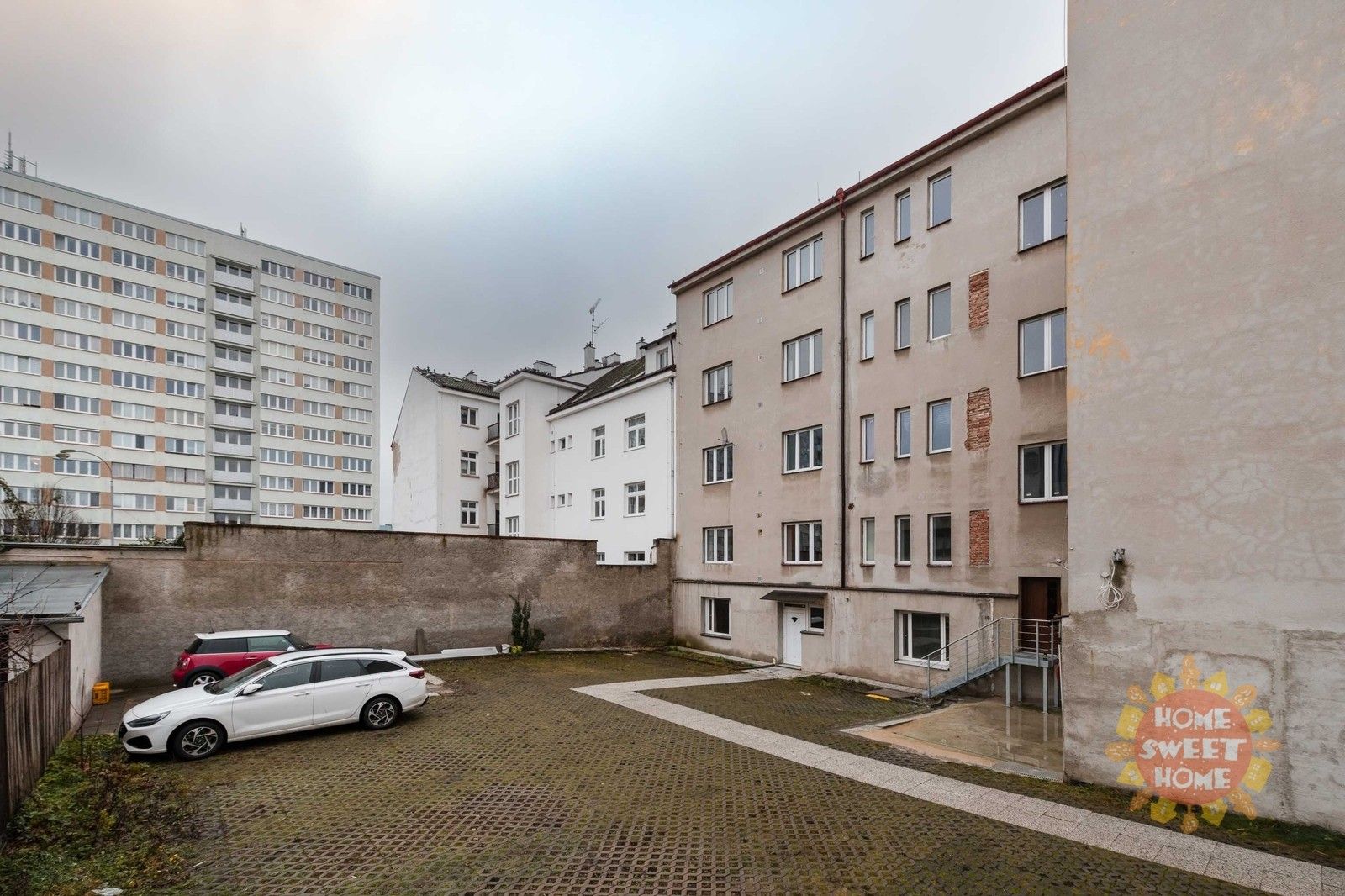 Kanceláře, Laurinova 521, Mladá Boleslav, 120 m²