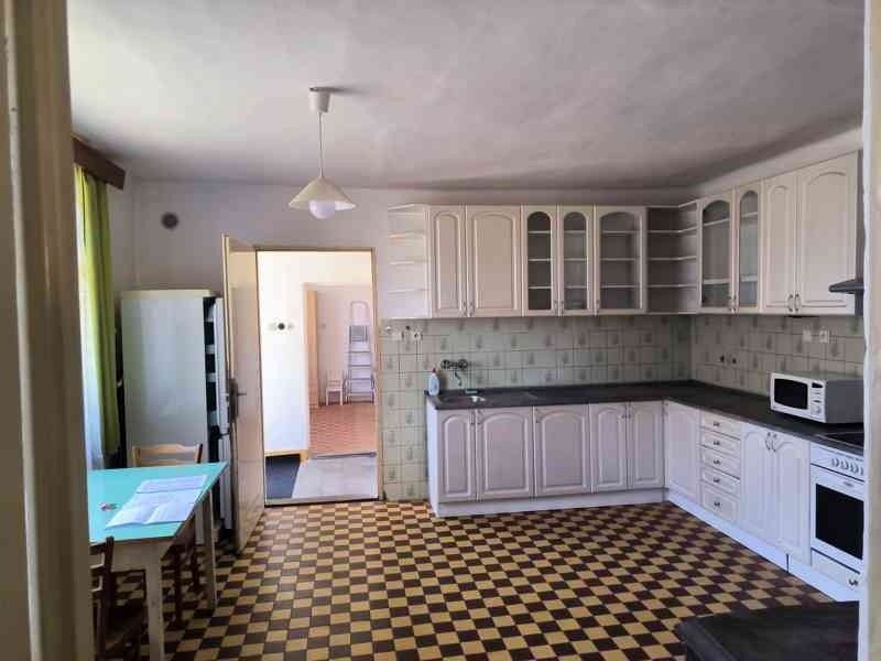 Prodej rodinný dům - Městec Králové, 289 03