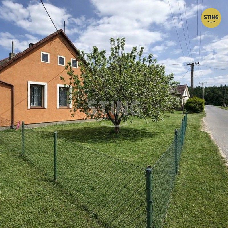 Rodinné domy, Nová Včelnice, okres Jindřichův Hradec, Jihočeský kraj, 245 m² - 2