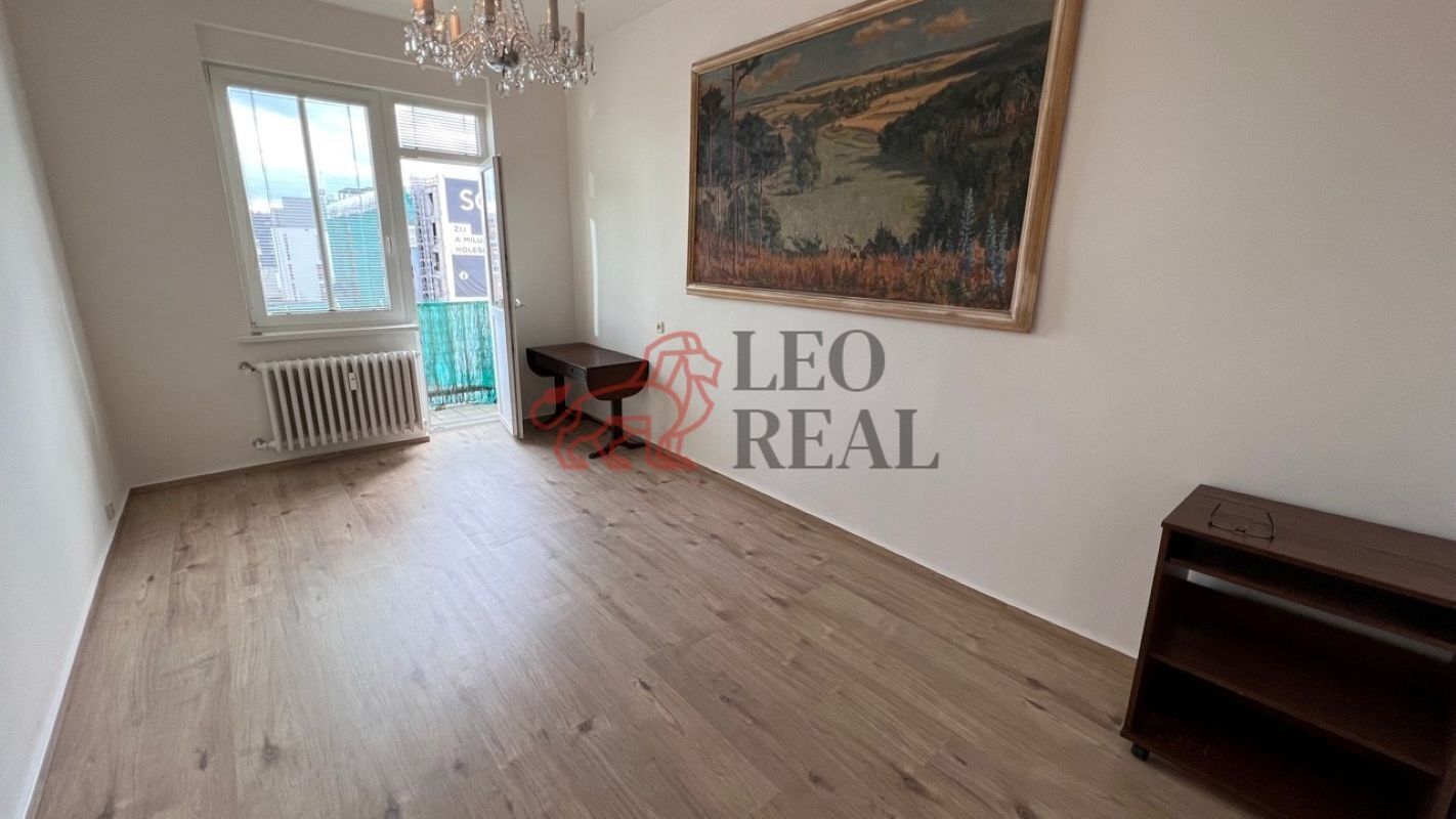 3+kk, Dělnická, Praha, 78 m²