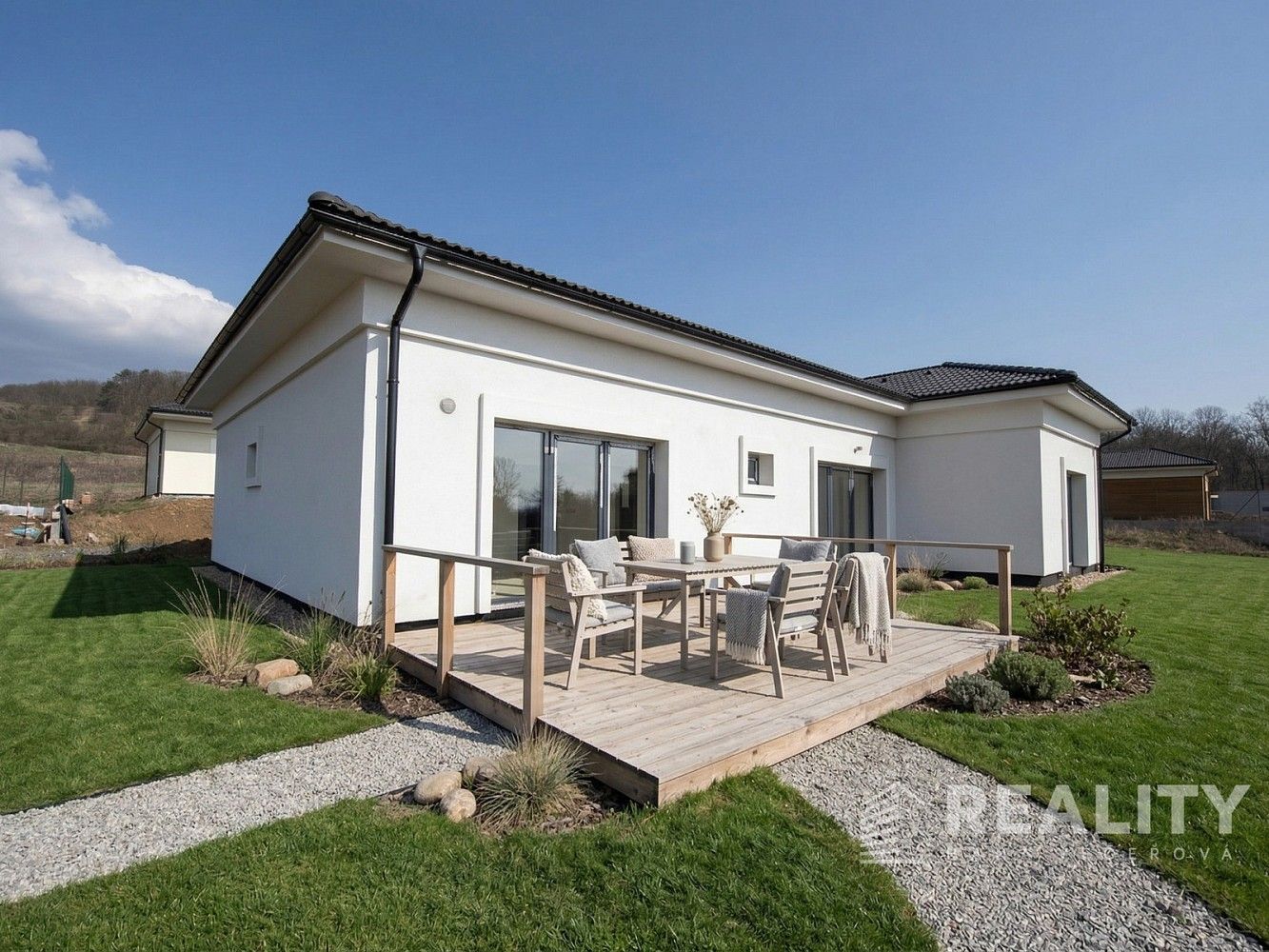 Rodinné domy, Košťany, okres Teplice, Ústecký kraj, 158 m² - 1