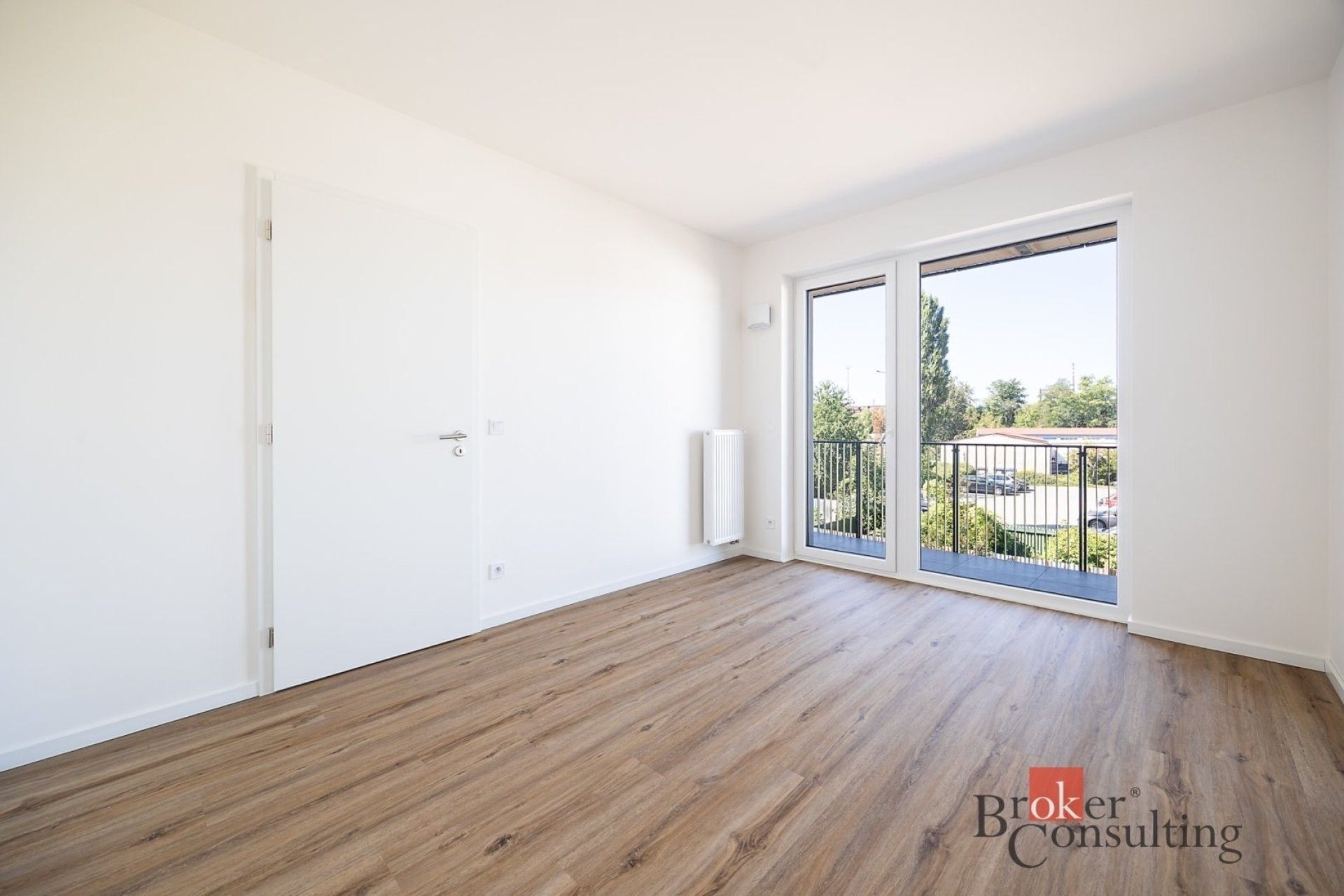2+kk, Ke křížku,Kladno, 53 m² - 1