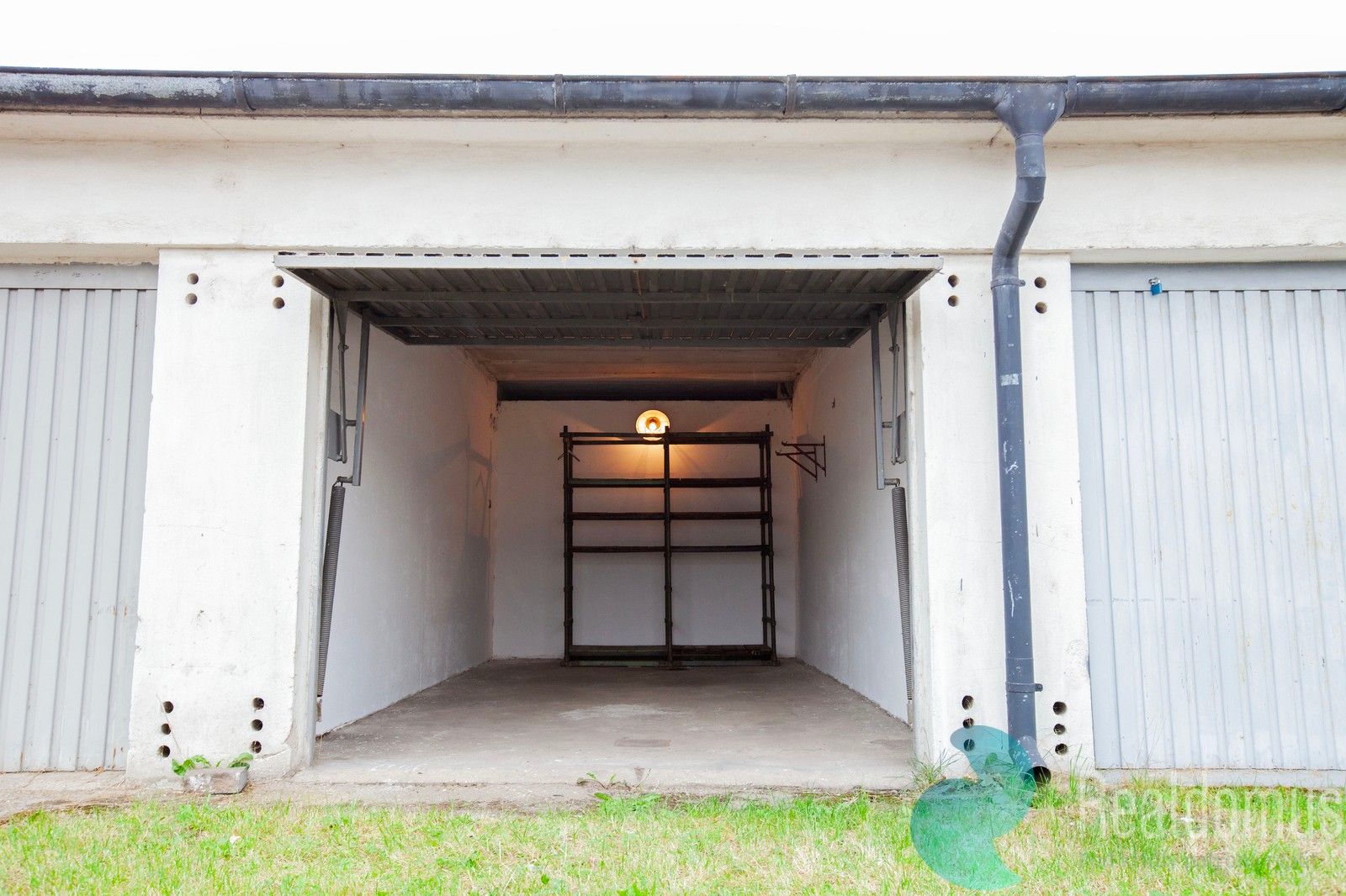 Prodej garáž - U Mostku, Hradec Králové, 19 m²