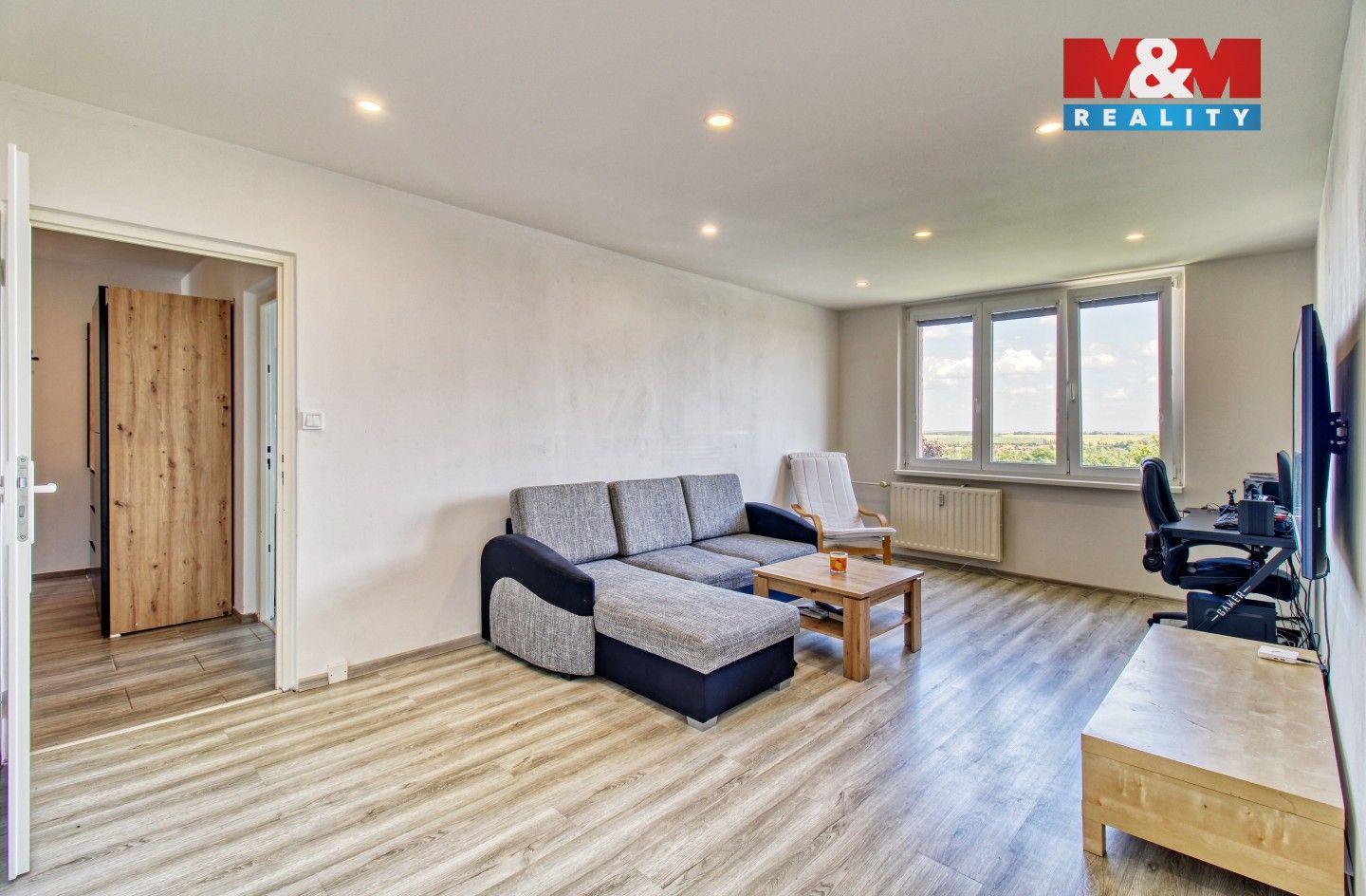 Prodej byt 2+1 - Borová, Chomutov, 60 m²