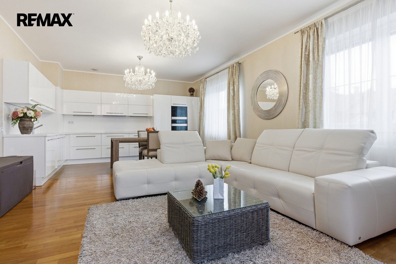 3+kk, Karlovy Vary, Karlovarský kraj, 100 m² - 1