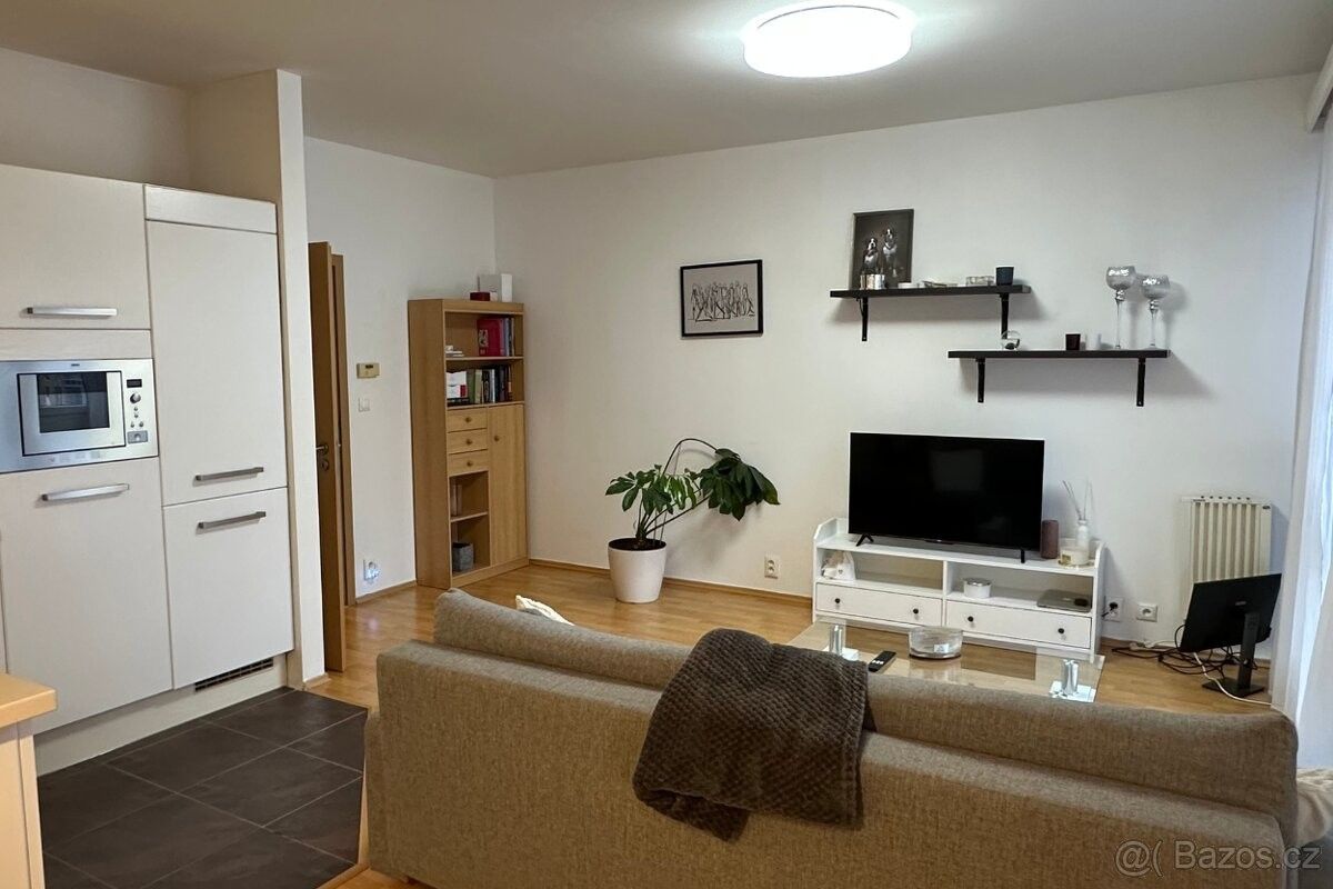 Prodej byt - Praha, 199 00