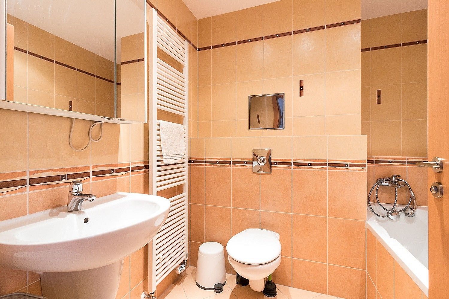 Byt 1+kk · 29 m² · Milotická, Praha 5 - Zličín - 3