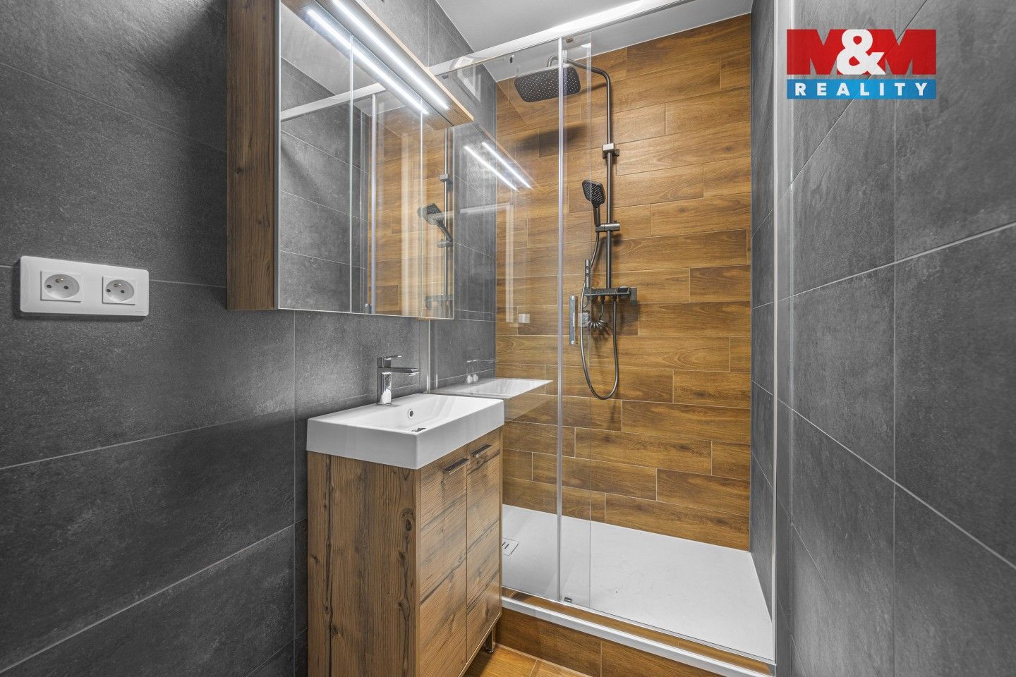 Prodej byt 1+kk - Bramboříková, Praha, 33 m²