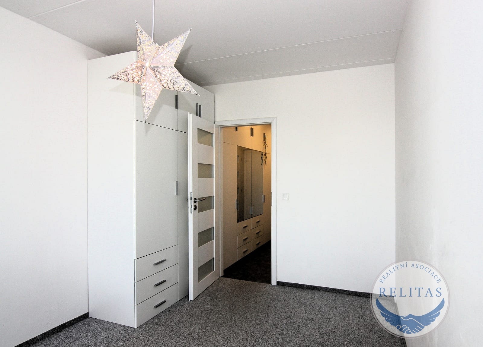 2+kk, Psohlavců, Praha, 47 m² - 2