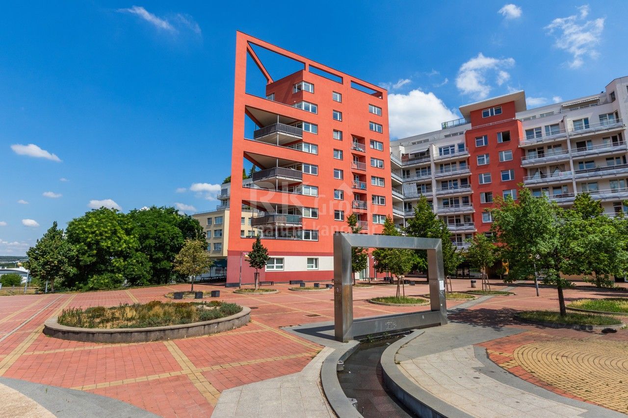 2+kk, Trnkovo náměstí, Praha, 65 m² - 1