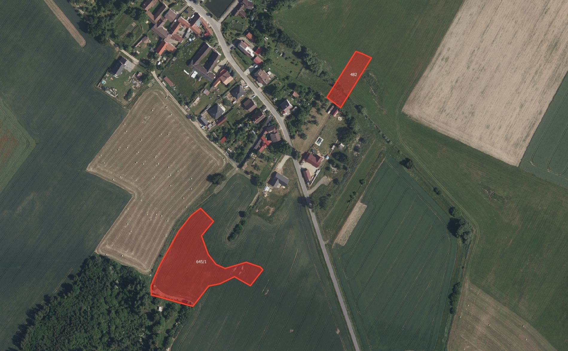 Zemědělský pozemek, 9 834 m²