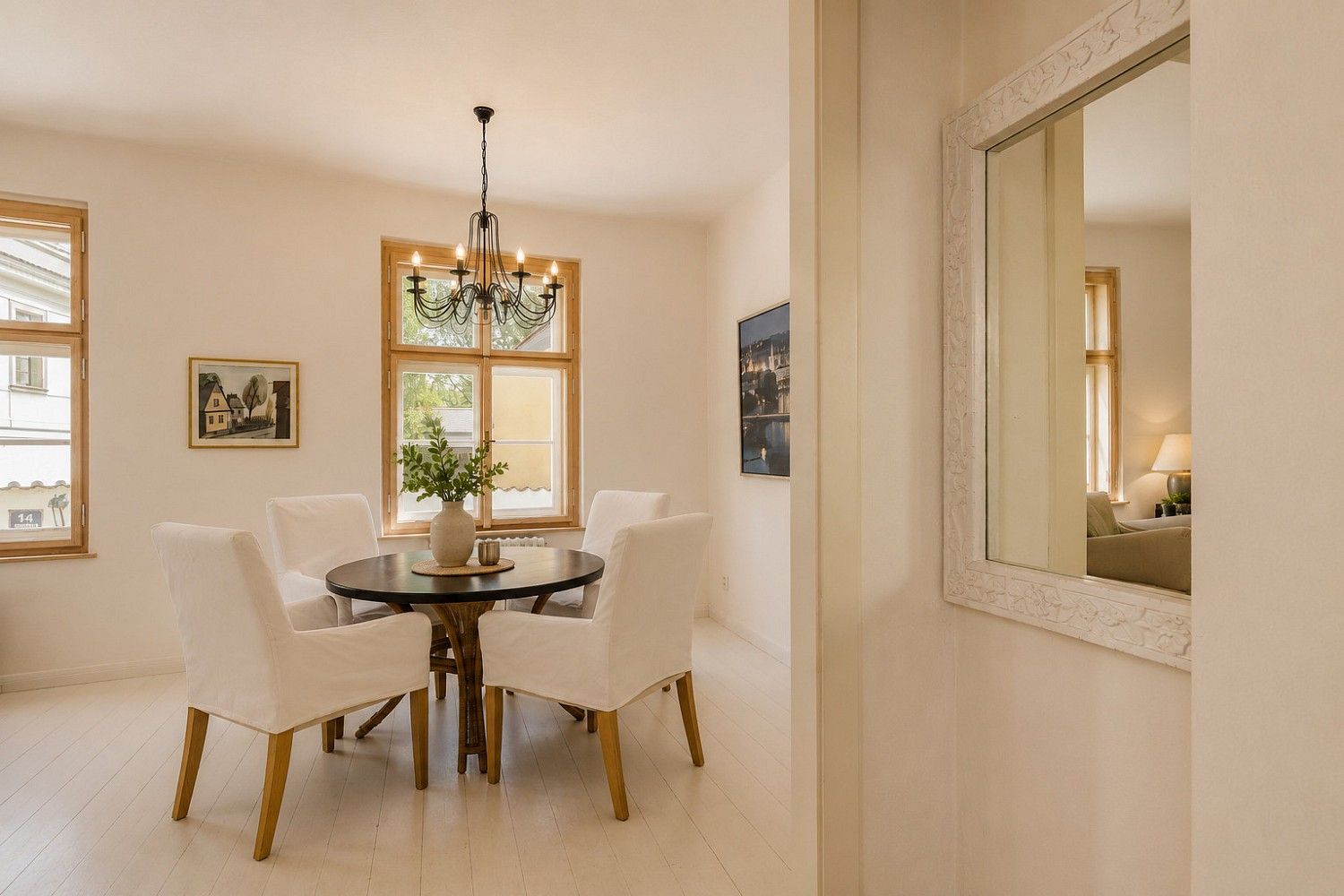 Byt 3+1 · 80 m² · Praha - Malá Strana, okres Praha 1, Hlavní město Praha - 3