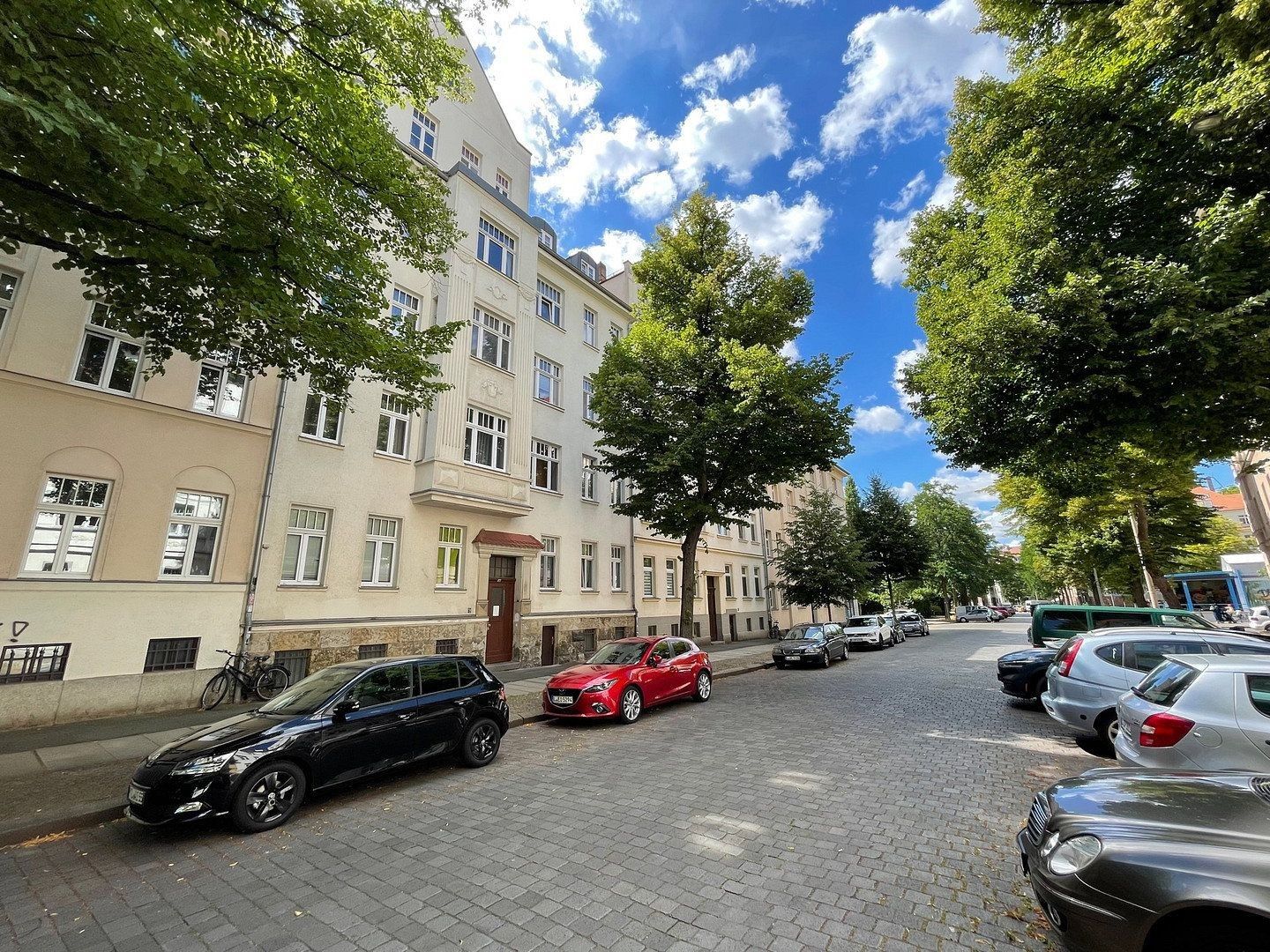 4+1, Gregor-Fuchs-Straße 38 Leipzig Anger-Crottendorf Sachsen 04318, 105 m² - 2