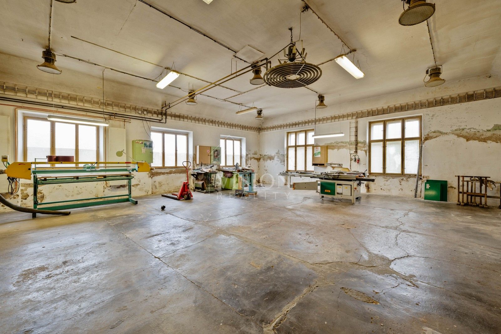 Sklad · 1 053 m² · Tábor Hlinice - 4