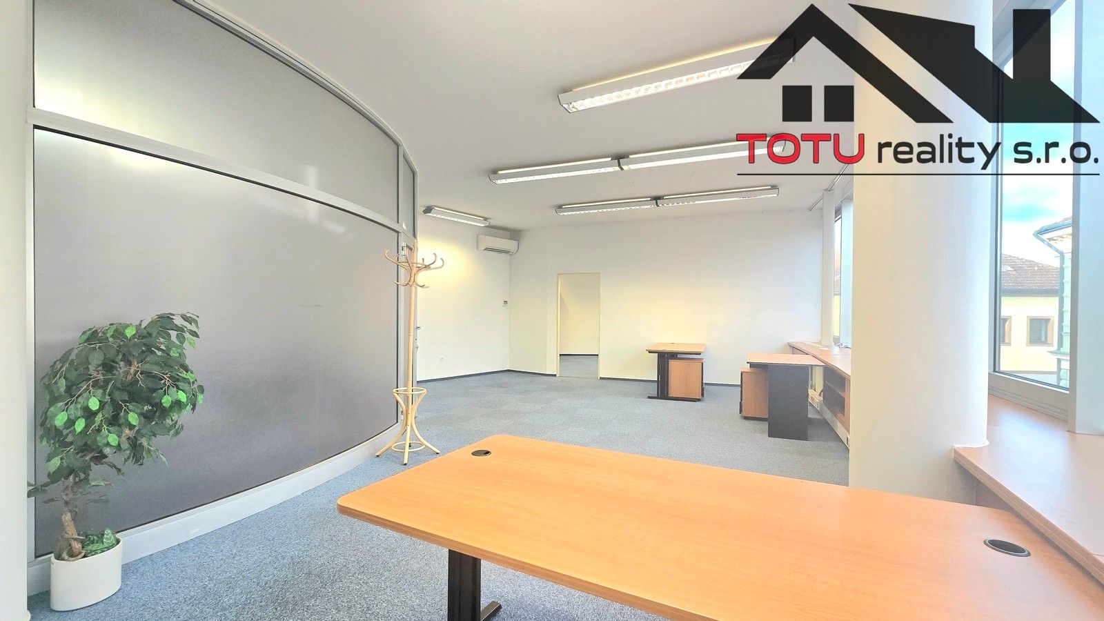 Pronájem kancelář - Palackého třída, Chrudim, 67 m²