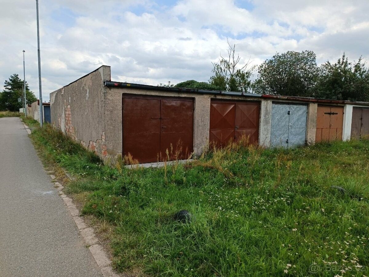 Pronájem garáž - Pardubice, 530 02