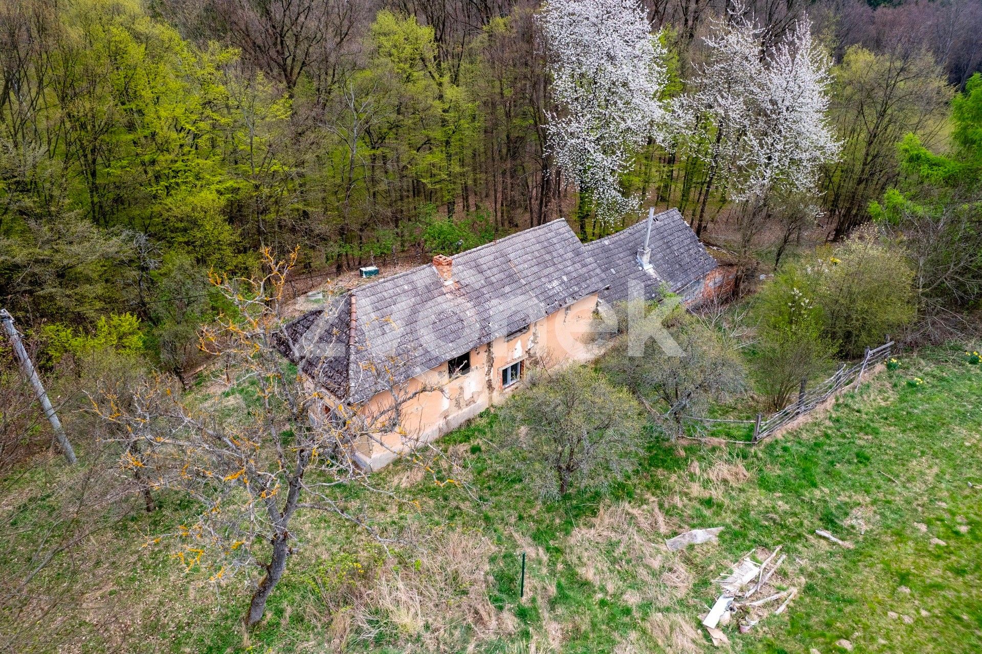 Rodinné domy, Březnice, 210 m² - 1