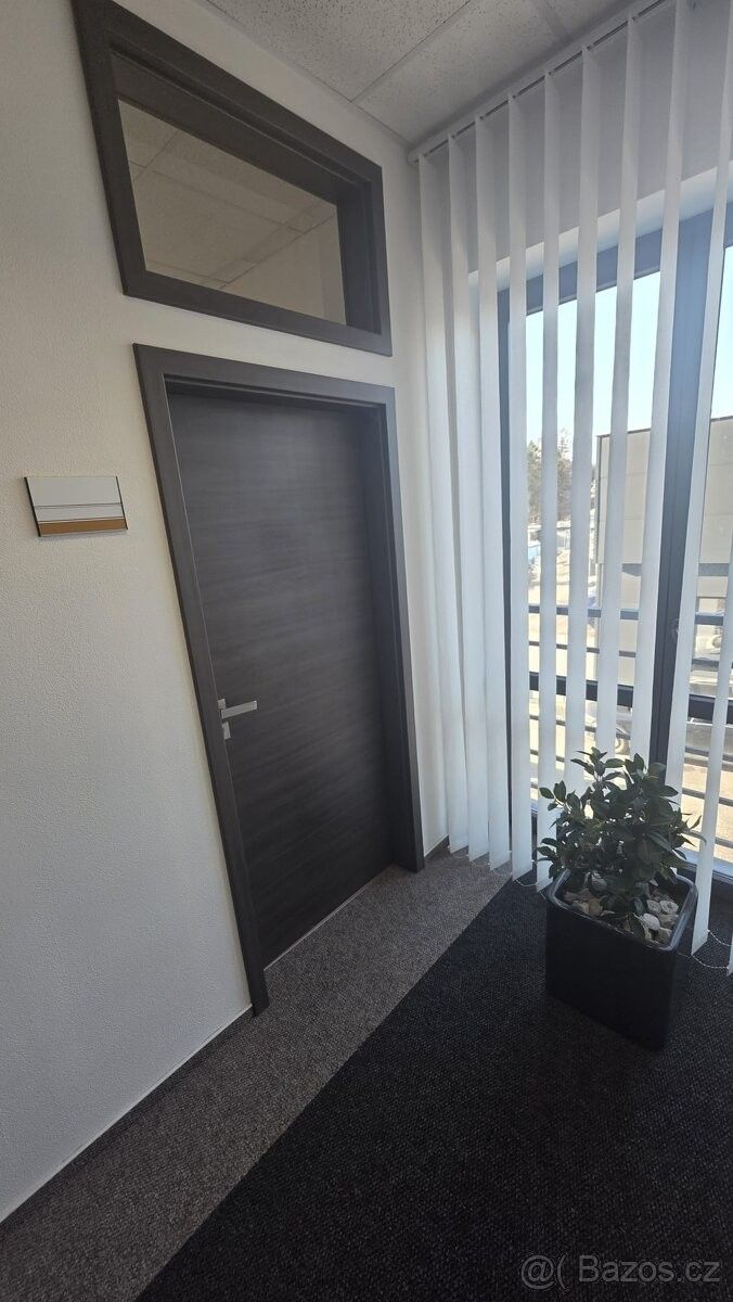 Pronájem kancelář - Rožnov pod Radhoštěm, 756 61