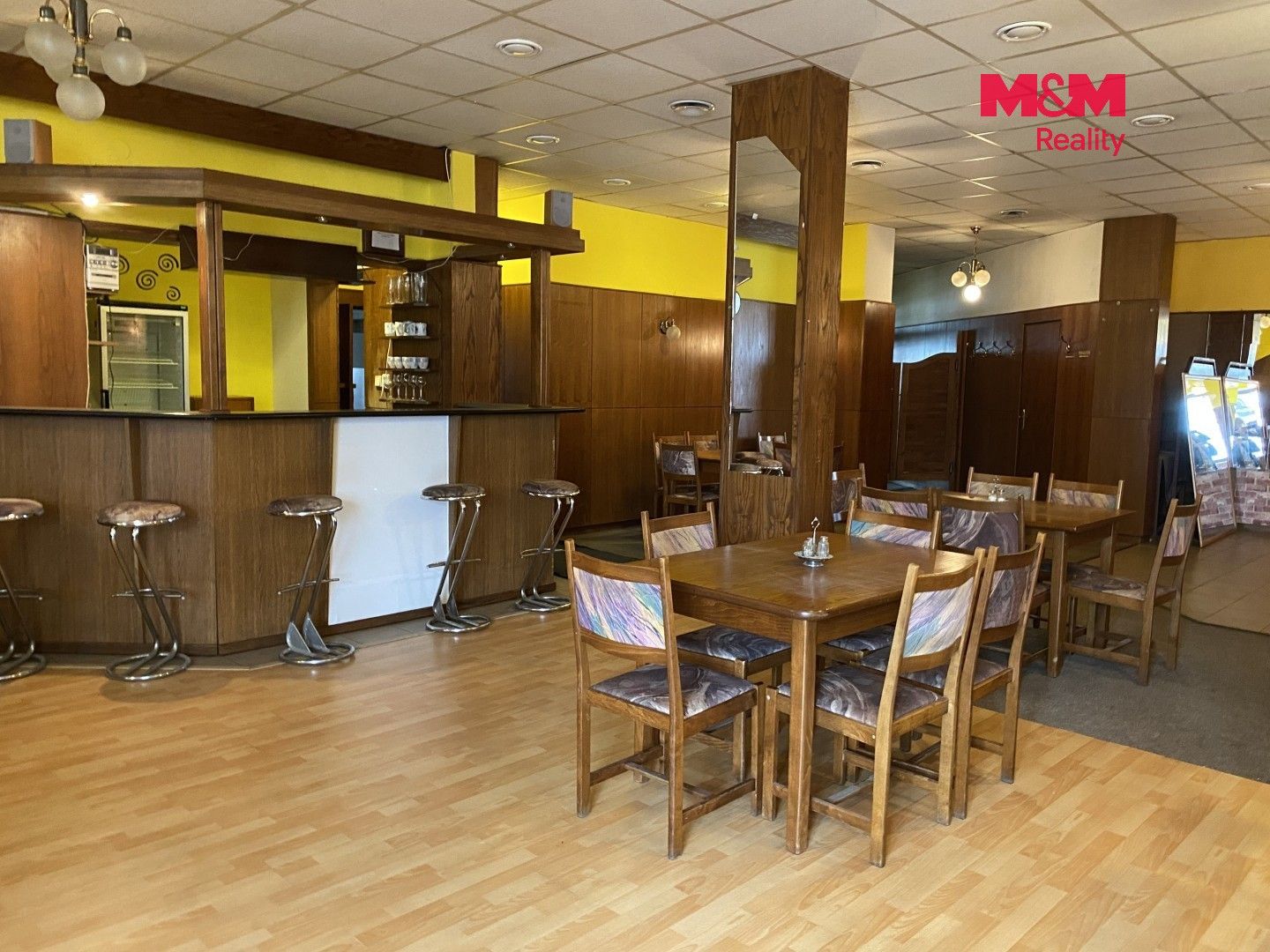 Restaurace · 220 m² · Vratislavovo náměstí, Nové Město na Moravě - 3