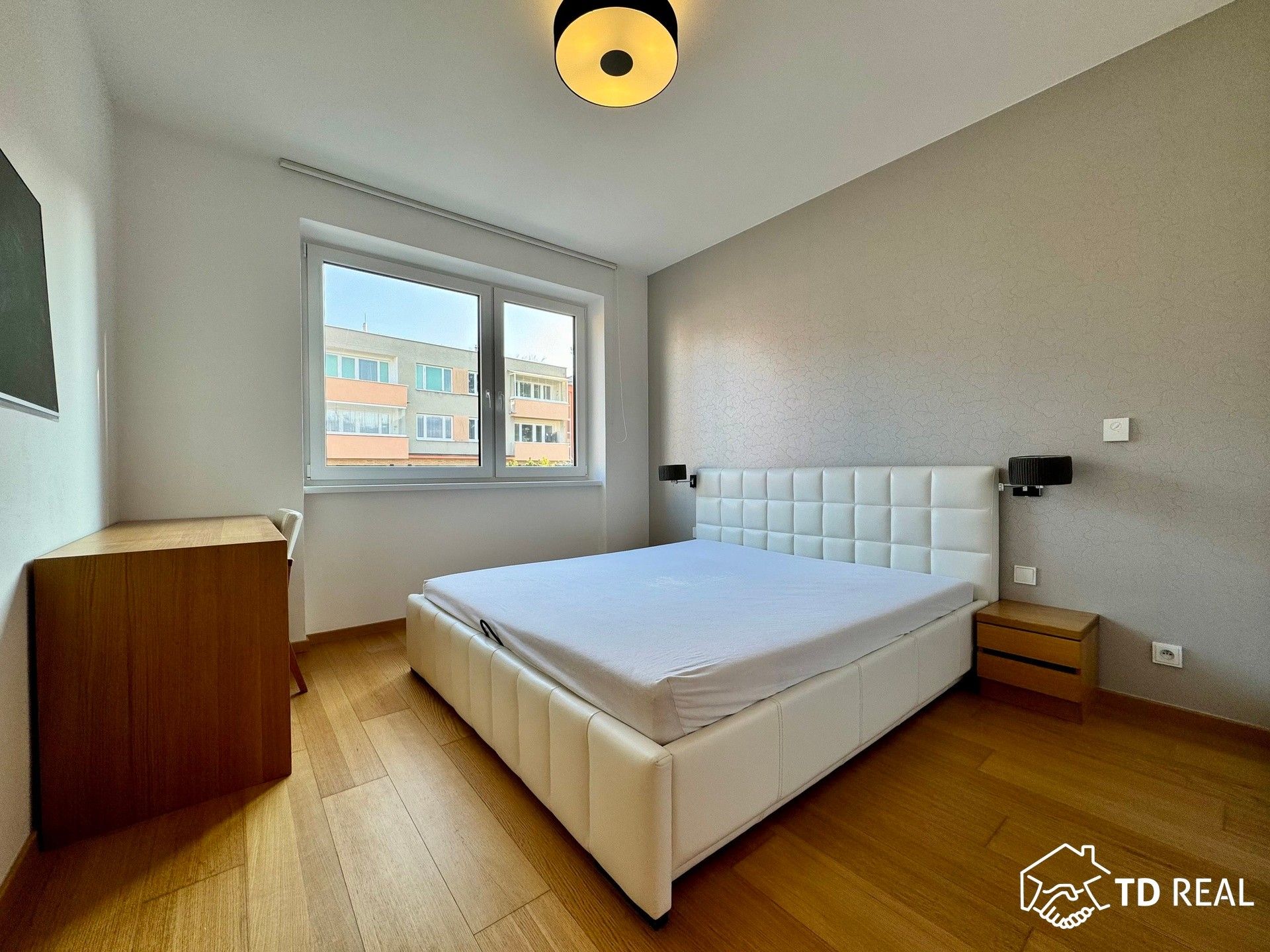 Pronájem byt 3+kk - Čelakovského, Blansko, 110 m²