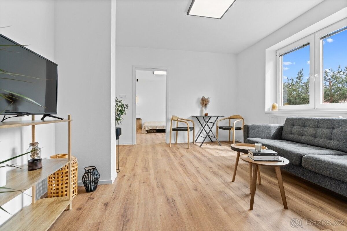 Prodej rodinný dům - Uherské Hradiště, 686 01