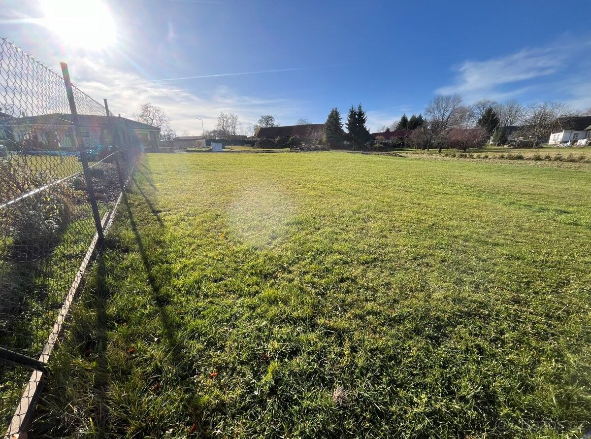 Pozemky pro bydlení, Dolní Kralovice, 257 68