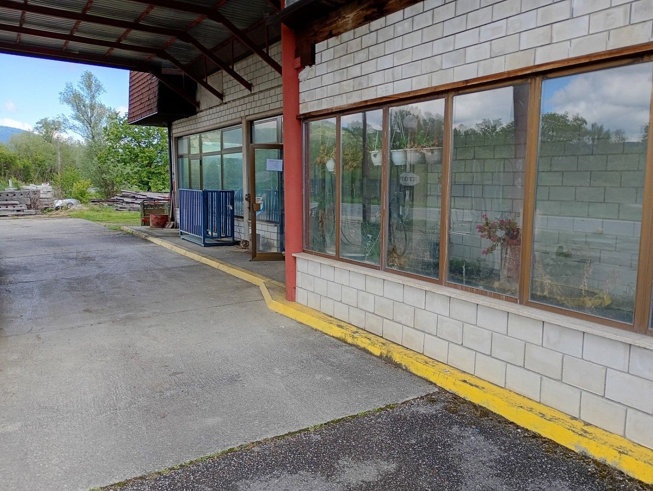 Prodej komerční - Kraljevec Na Sutli, HR, 272 m² - 5