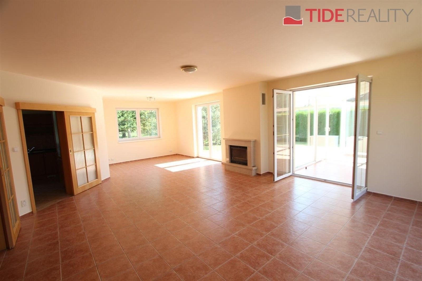 Pronájem vila - V Zátiší  , Jesenice, 290 m²