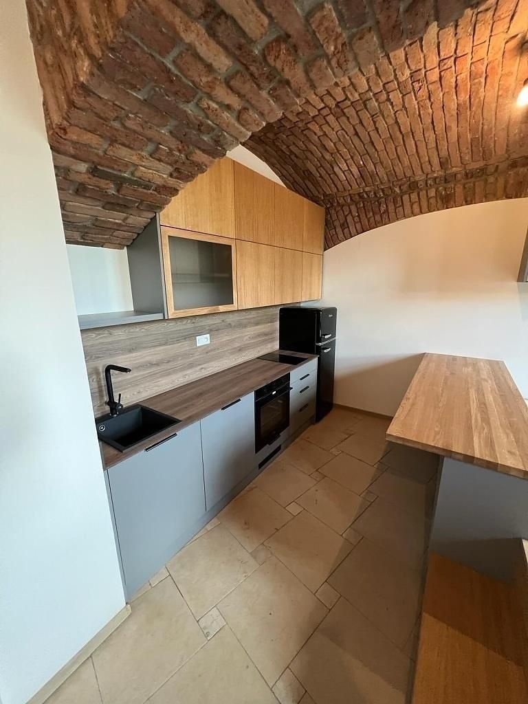 Prodej byt 2+kk - Radlická, Praha, 60 m²