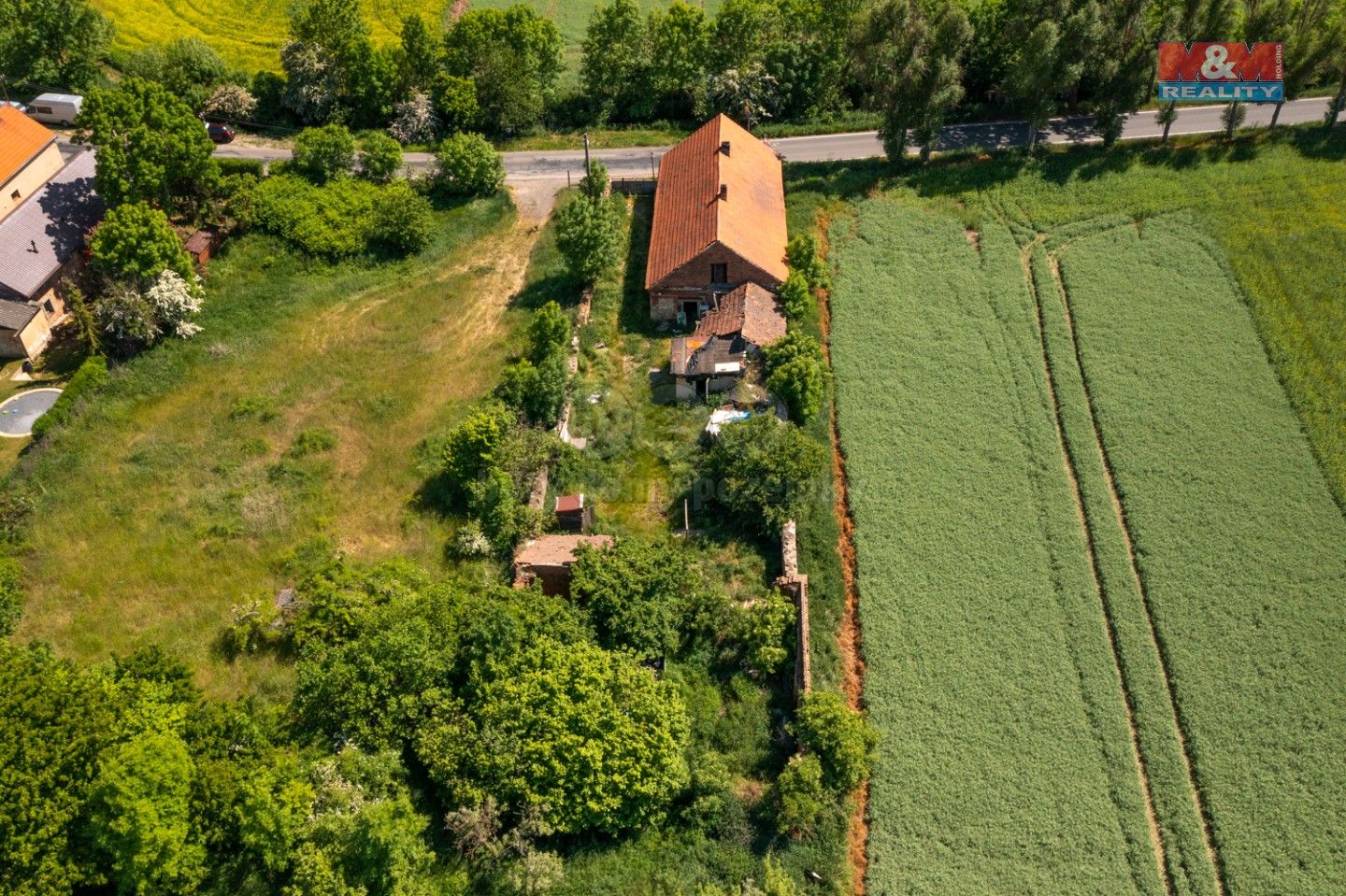 Prodej rodinný dům - Chrášťany, 160 m²