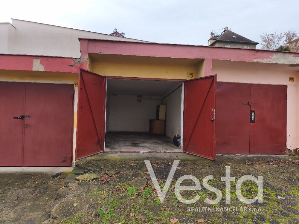 Prodej garáž - Děčín, 21 m²