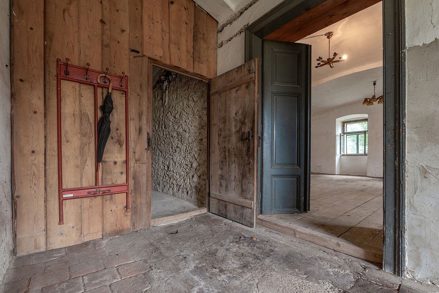 Prodej komerční - Čachrov, okres Klatovy, 450 m² - 5