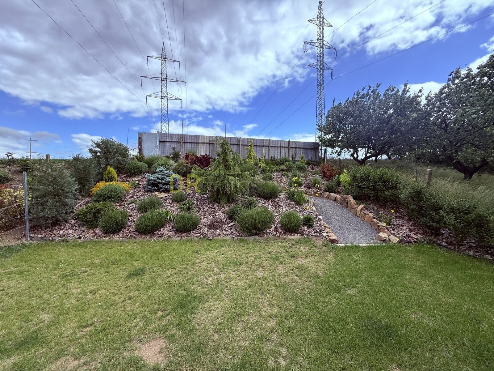 Zahrady, Vážany nad Litavou, 1 313 m²