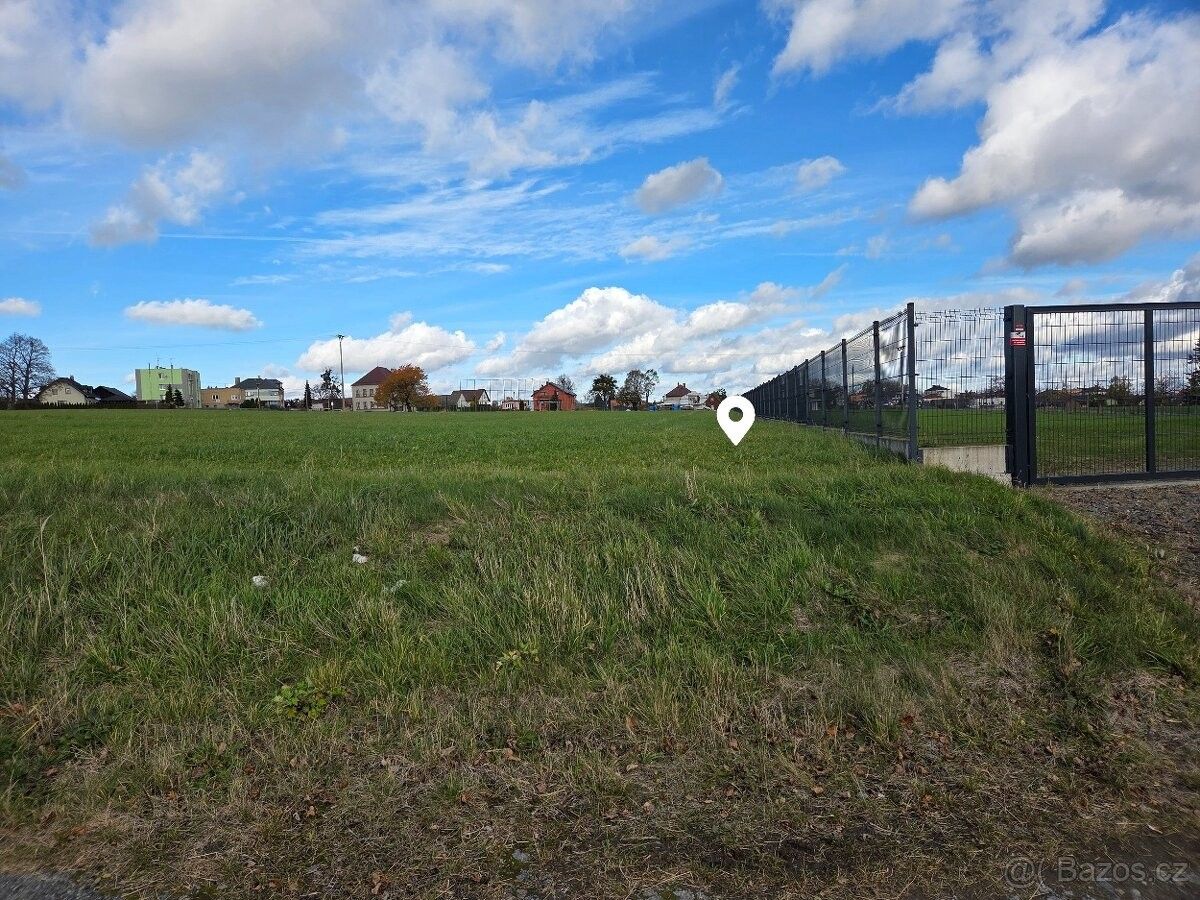 Prodej pozemek pro bydlení - Branka u Opavy, 747 41