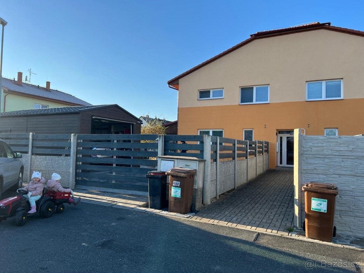 Rodinné domy, Tupadly, 285 63