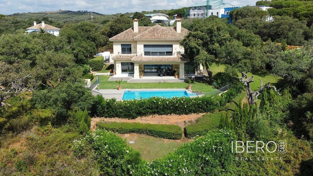 Rodinné domy, Sotogrande Alto, Španělsko, 712 m² - 1
