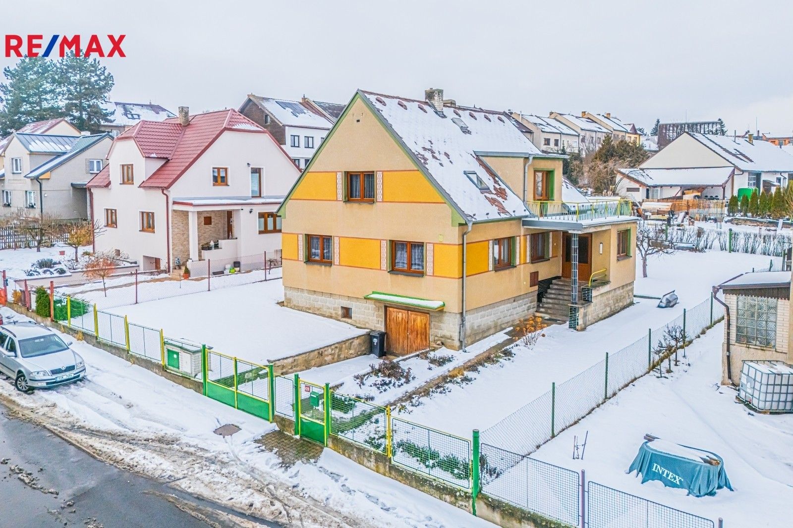 Prodej rodinný dům - Dlážděná, Stochov, 137 m²