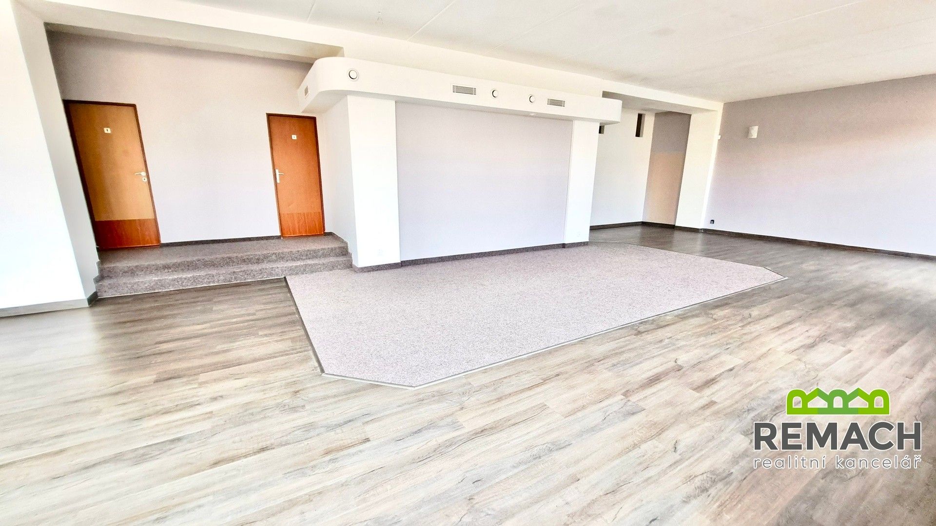 Obchodní prostory · 170 m² · náměstí Svobody, Kunovice - 4