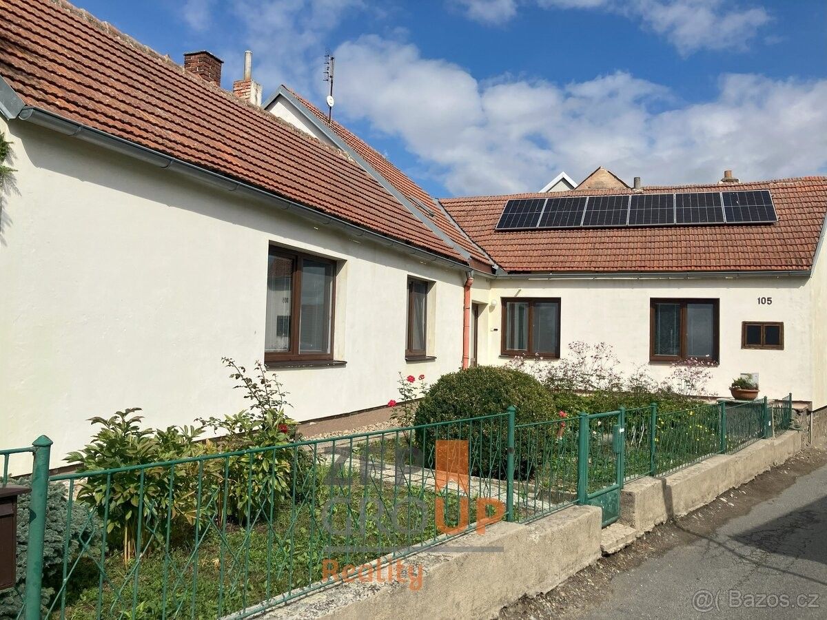 Rodinné domy, Březník, 675 74