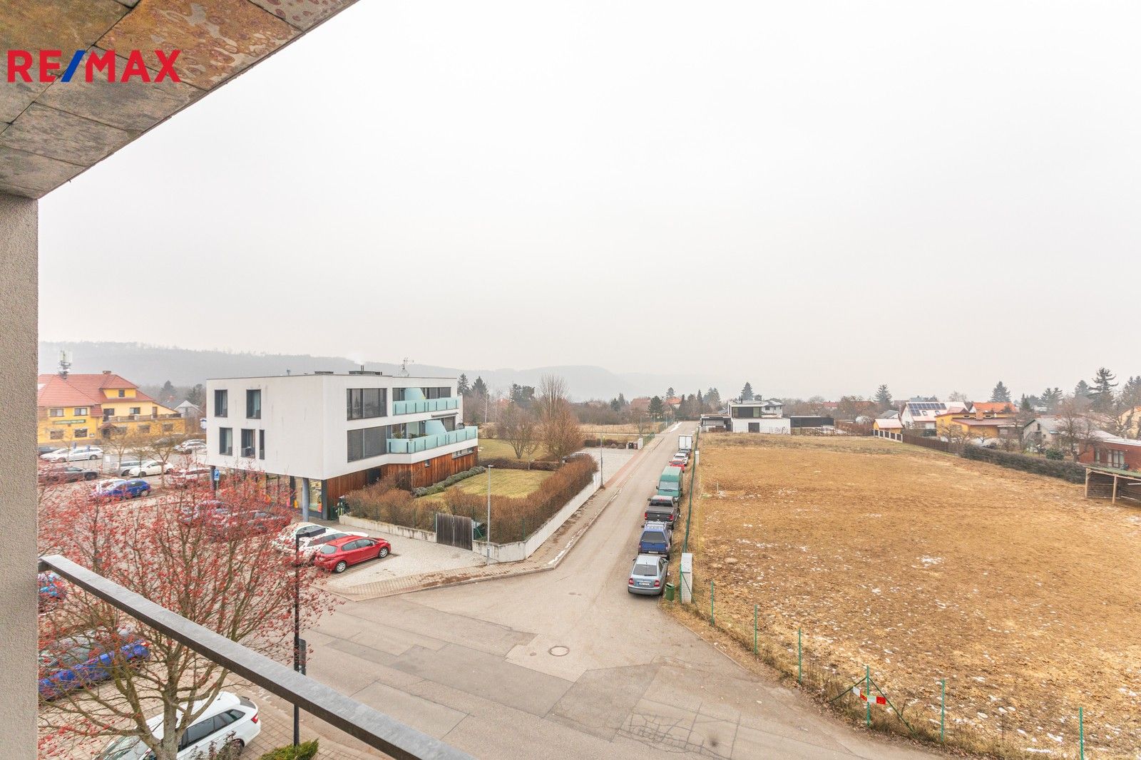 Pronájem byt 2+kk - Táborská, Černošice, 64 m²