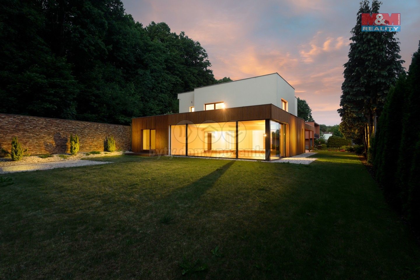 Prodej rodinný dům - Luční, Bílovec, 279 m²