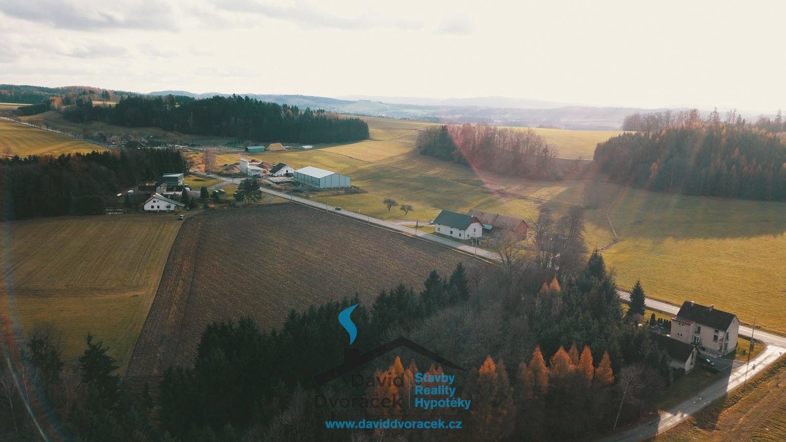 Komerční pozemek · Líšnice - 4