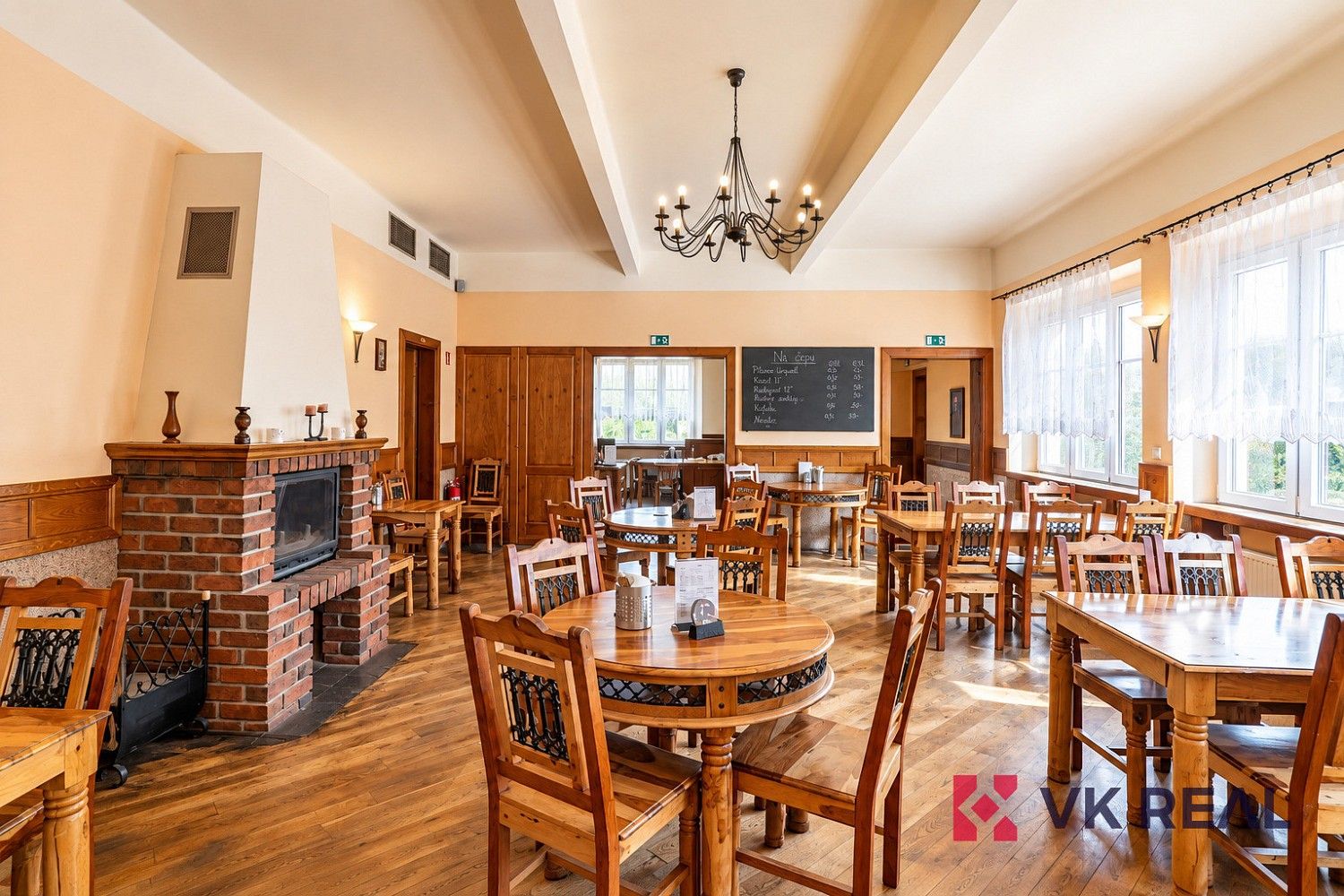 Prodej činžovní dům - Rožnovská, Praha 9 - Horní Počernice, 569 m² - 5