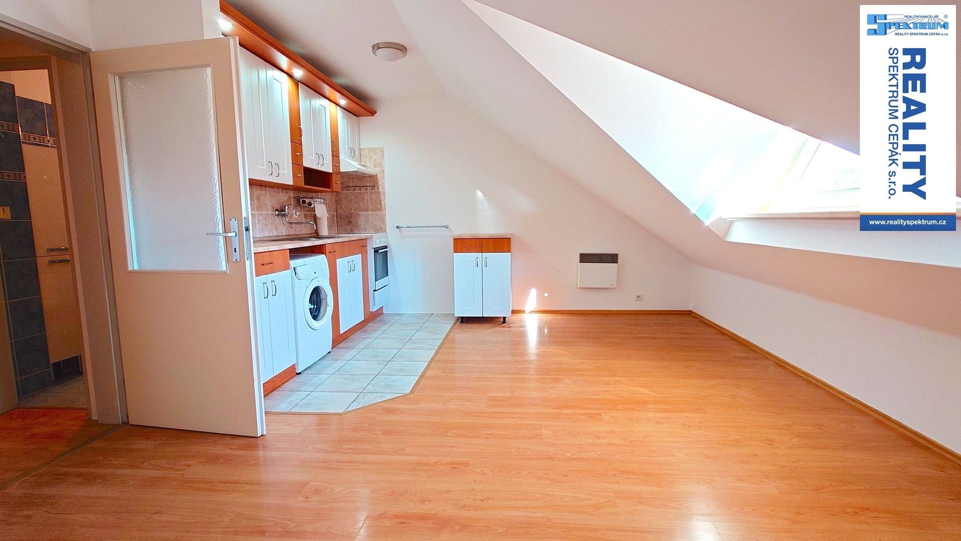 2+kk, Chvalšinská, Český Krumlov, 61 m²