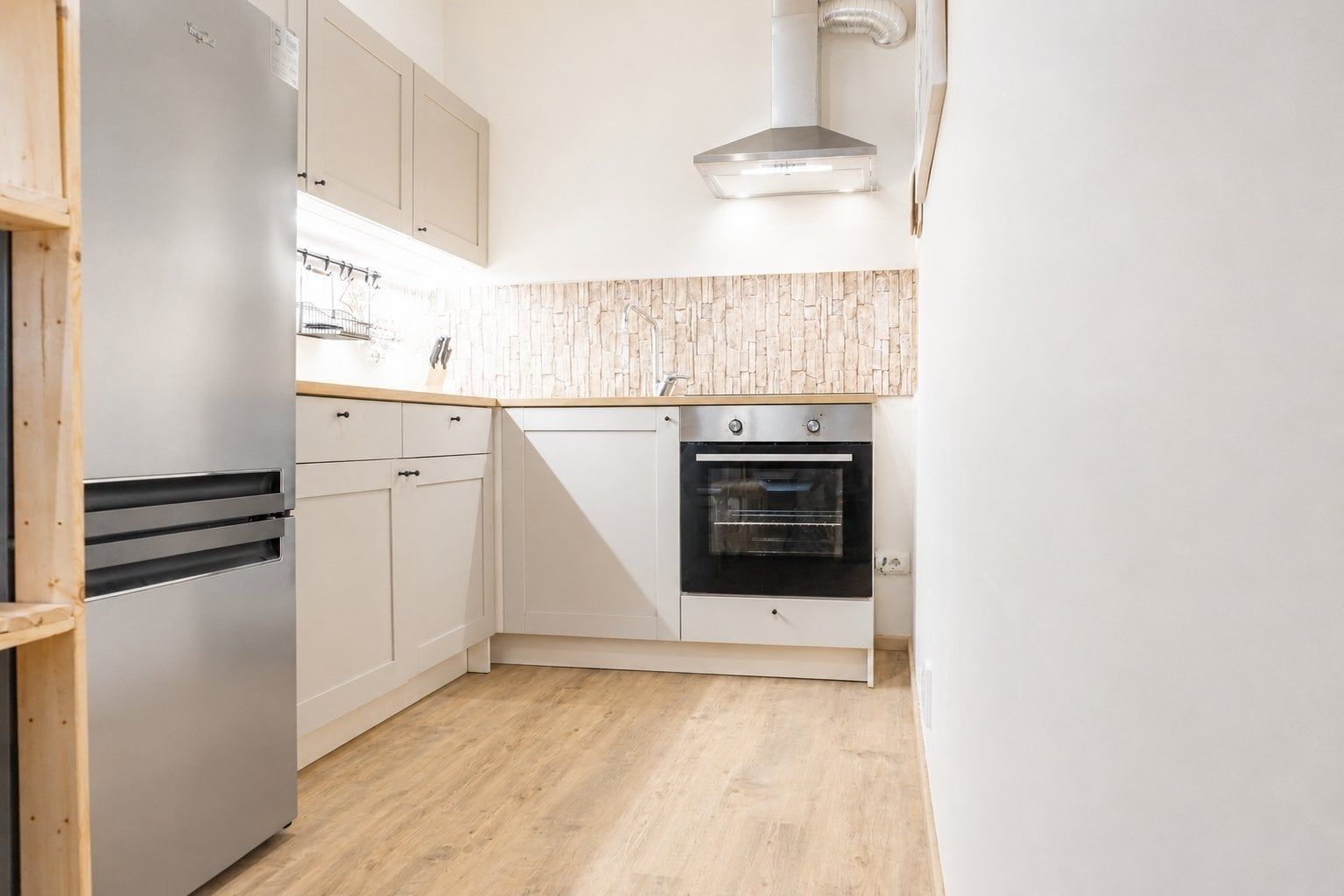 1+kk, V Honech, Klecany - Klecany, Středočeský kraj, 32 m² - 2
