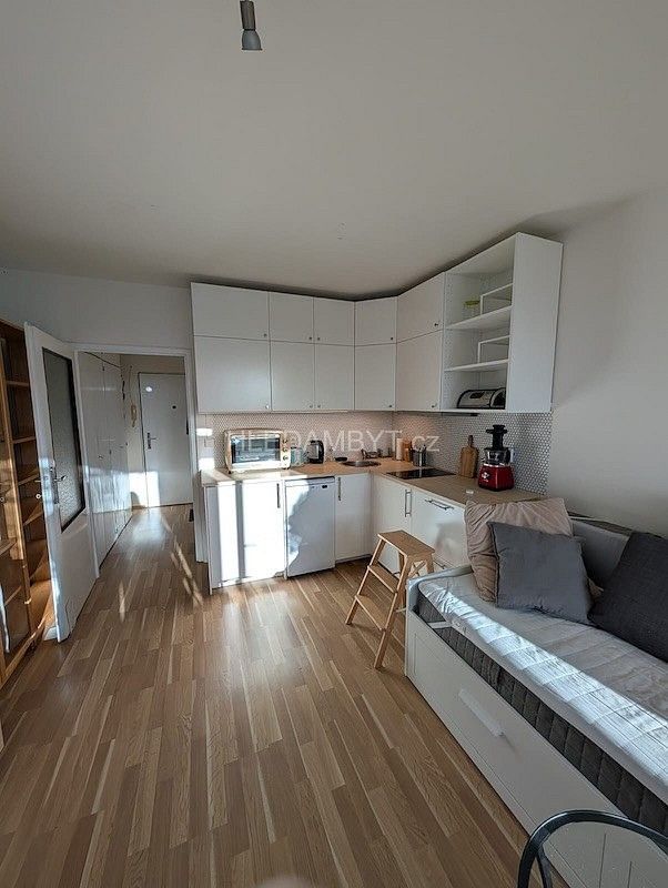 1+kk, Kyselova, Praha 8 - Kobylisy, 27 m² - 2