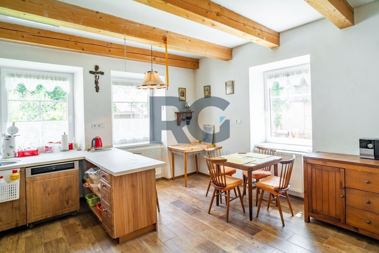 Prodej rodinný dům - Plíškovice, Mirovice, 300 m²