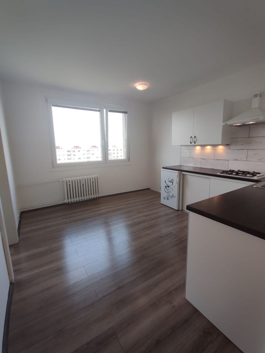 Byt 1+1 · 36 m² · Švestková, Ústí nad Labem Severní Terasa - 2