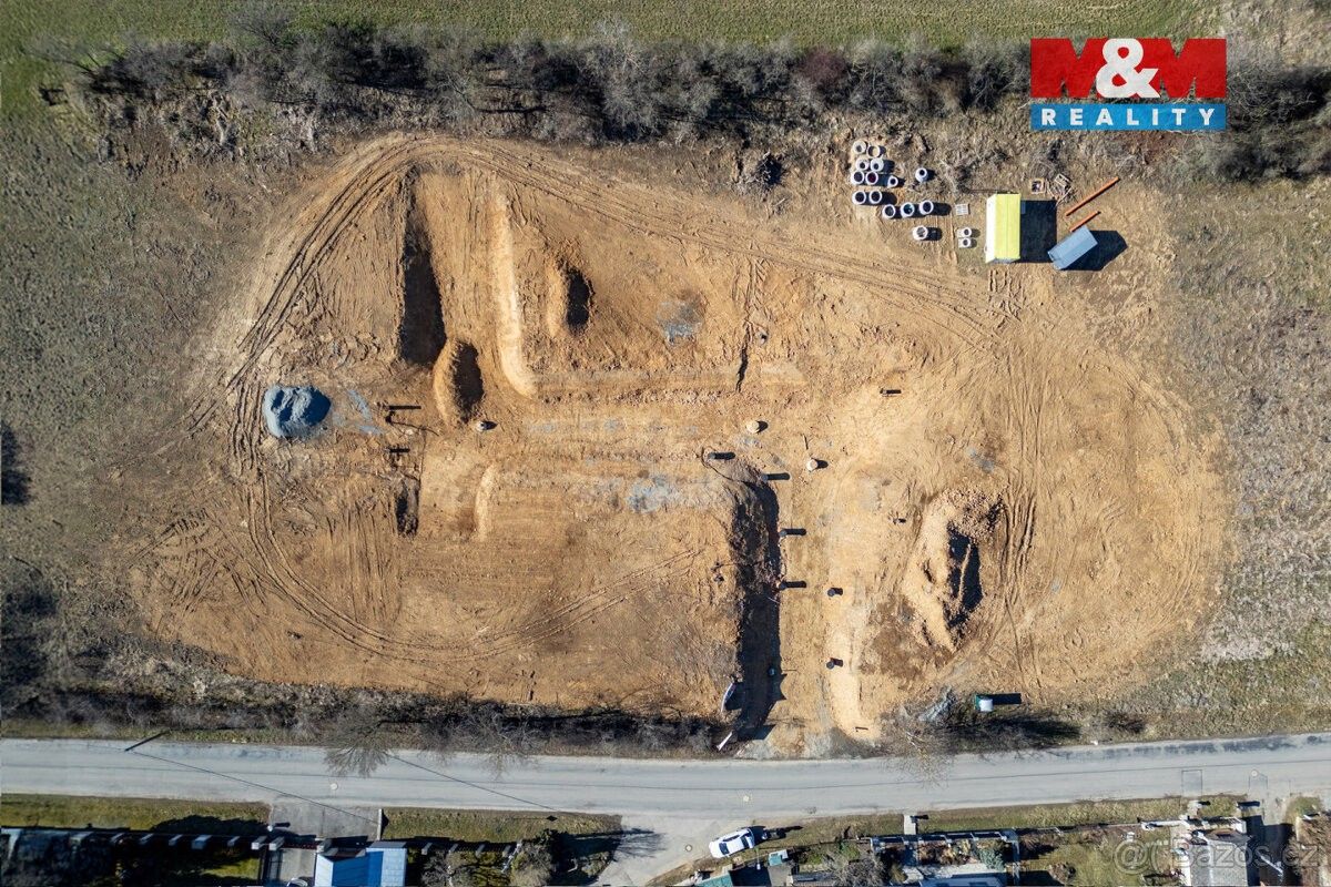 Prodej pozemek pro bydlení - Čisovice, 252 04